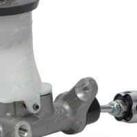 Clutch Master Cylinder Suitable for Toyota Hilux 2.7L 3RZ-FE