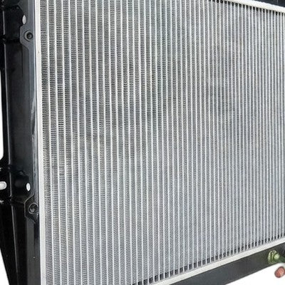 {{ Radiator Suitable for Toyota Hilux 1983-1997 RN85 YN85 4Cyl Petrol 425mm }} - Buy Car Parts Online at {{ Kaka Auto Parts }}.