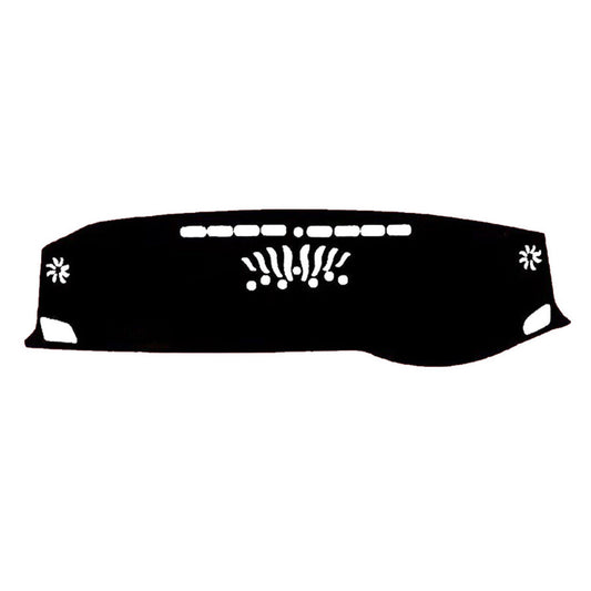 Non-Slip Dash Mat Suitable For LDV D90 SV9A 2017-2022 Dashboard Cover