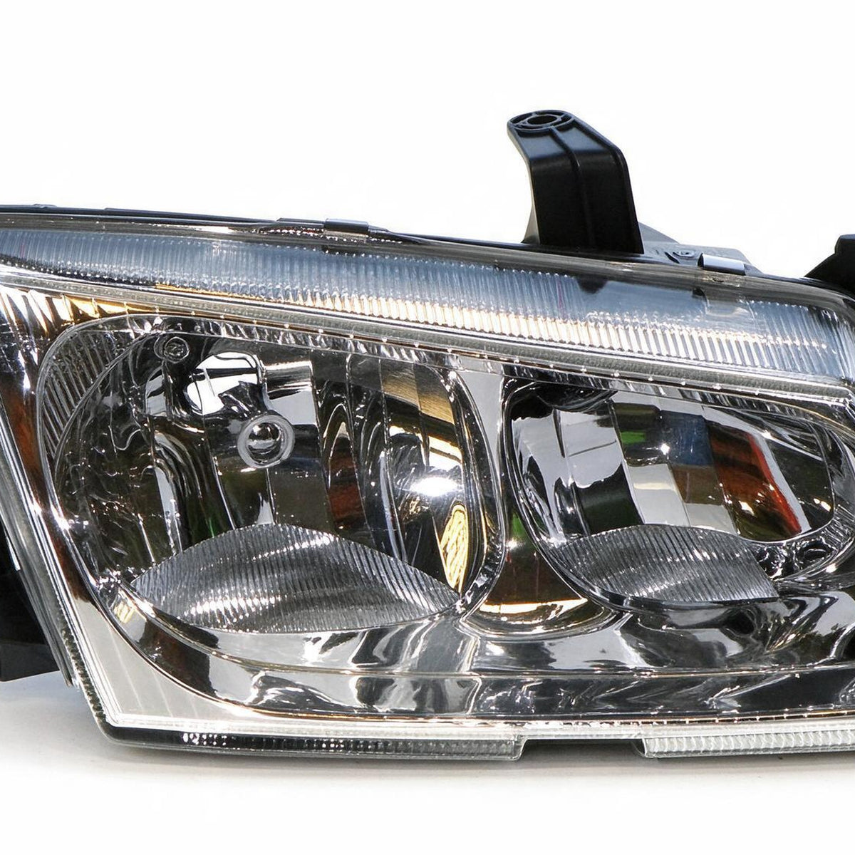 Head Lamp Driver Side Certified Suitable for Nissan Pulsar N16 1.8L 2000-2003 - XQ1
