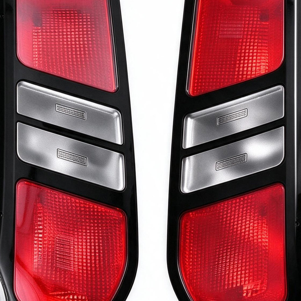 Tail Light Assembly Set Suitable for Ford Transit Custom 2012-2023 Non LED - XQ1