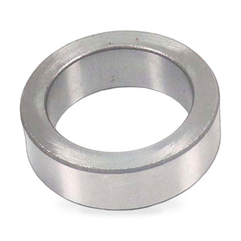 compare product Rear Wheel Bearing Retainer Sleeve Suitable for Toyota Land Cruiser UZJ100