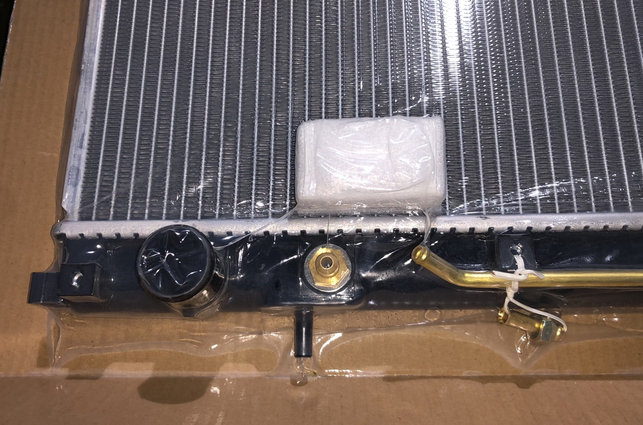Radiator Suitable For Mitsubishi 380 DB 3.8L V6 2005¡§C2008 Automatic & Manual Transmission