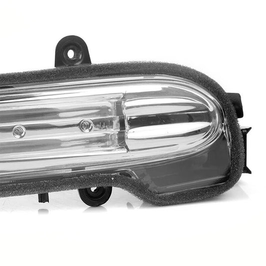 Right Mirror LED Indicator Lamp Suitable for Mercedes C Class W203 2004-2007